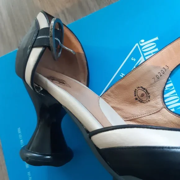 John Fluevog Beautiful Baby Janes - Picture 4 of 6